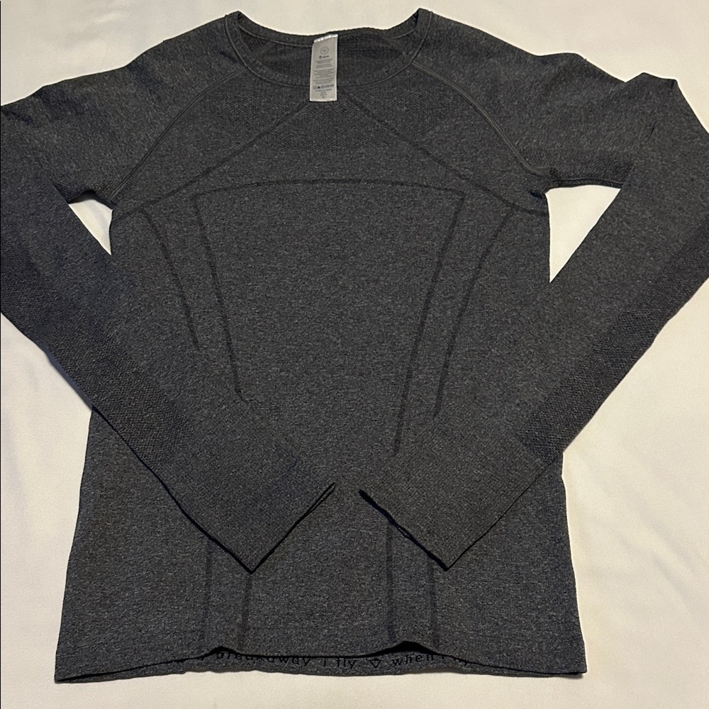 Ivivva by lululemon Charcoal Gray Long Sleeve Sweatshirt